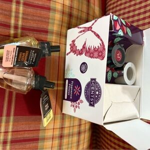 Scentsy Fragrance Flower Set - Black